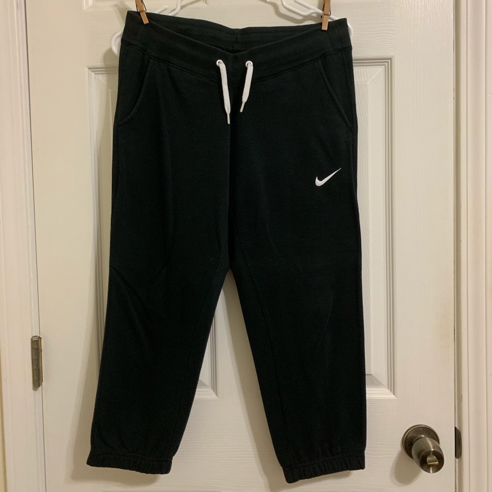 Capri Nike sweats